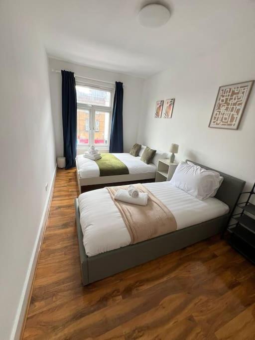 2 Bedroom Apartment Near Station Londyn Zewnętrze zdjęcie